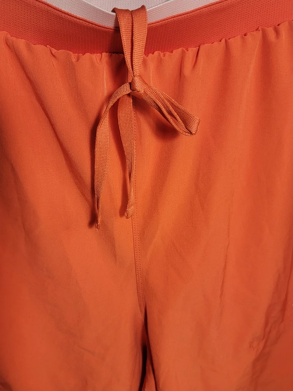 Fabletics Men's Coral Athletic Shorts With Side Pockets Size Large